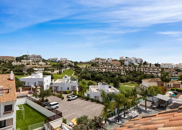 Stunning Private Pool Townhouse Ref 195