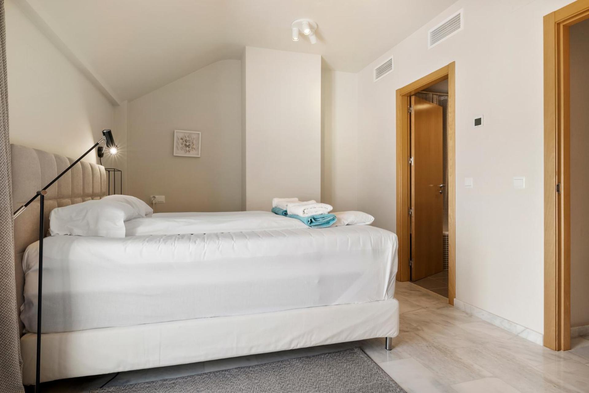 Stunning Private Pool Townhouse Ref 195 * Sitio de Calahonda