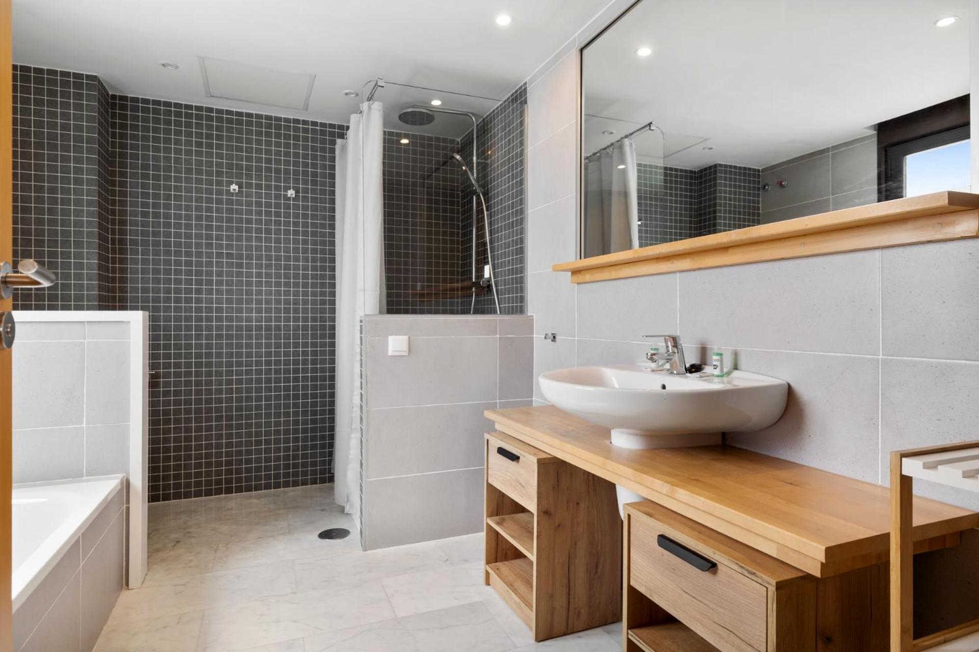 Stunning Private Pool Townhouse Ref 195 Villa
